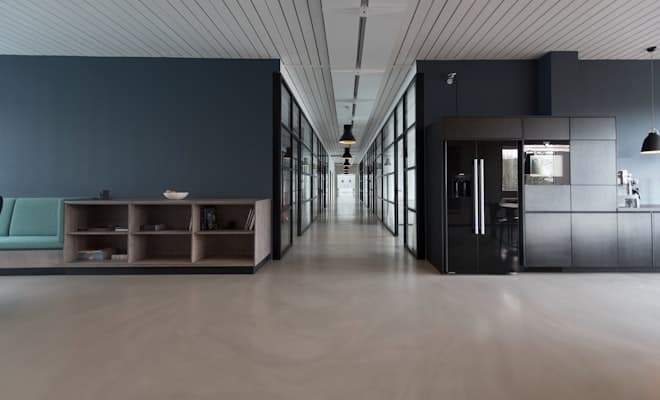 FANDEMiQ office